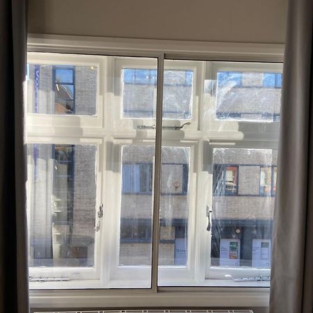 Period Apartment On South Bank Londra Exterior foto